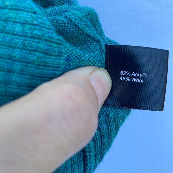 Green Wool Sweater St Patrick’s Day ADRIENNE VITTADINI GREEN WOOL BLEND SWEATERD - Picture 12 of 14